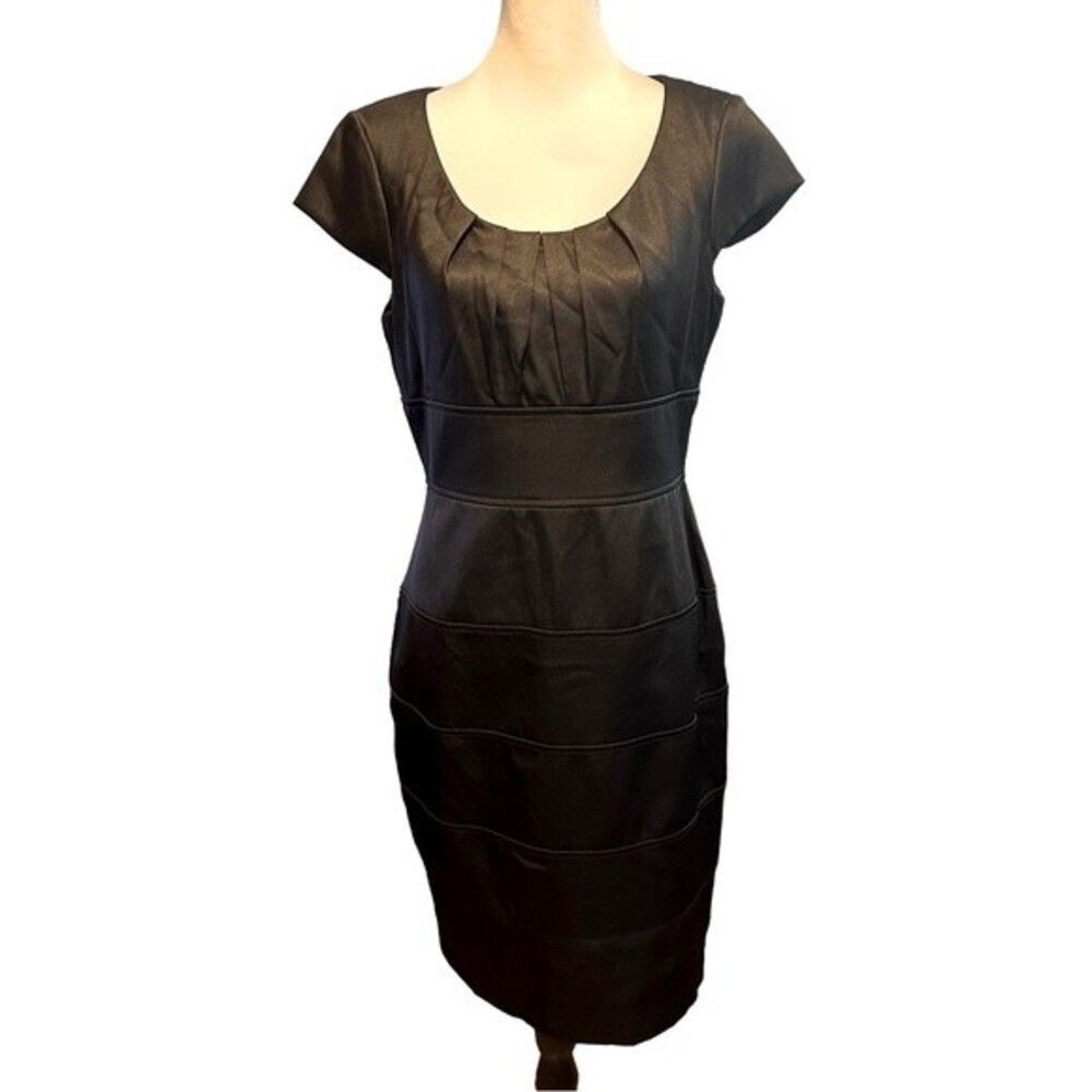 London Times Black Sleeveless Dress Round Neckline Sz 10